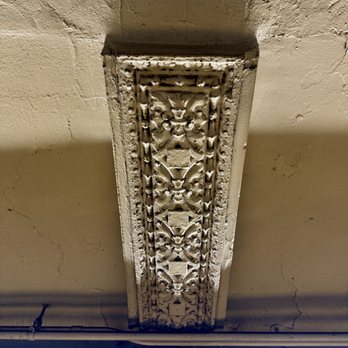 MTA - 23rd St Subway Station - 6 - 23rd St-Baruch College Subway Station (6) - Retained original architectural element in Downtown platform ceiling - Train Stations Near Me - New York, New York