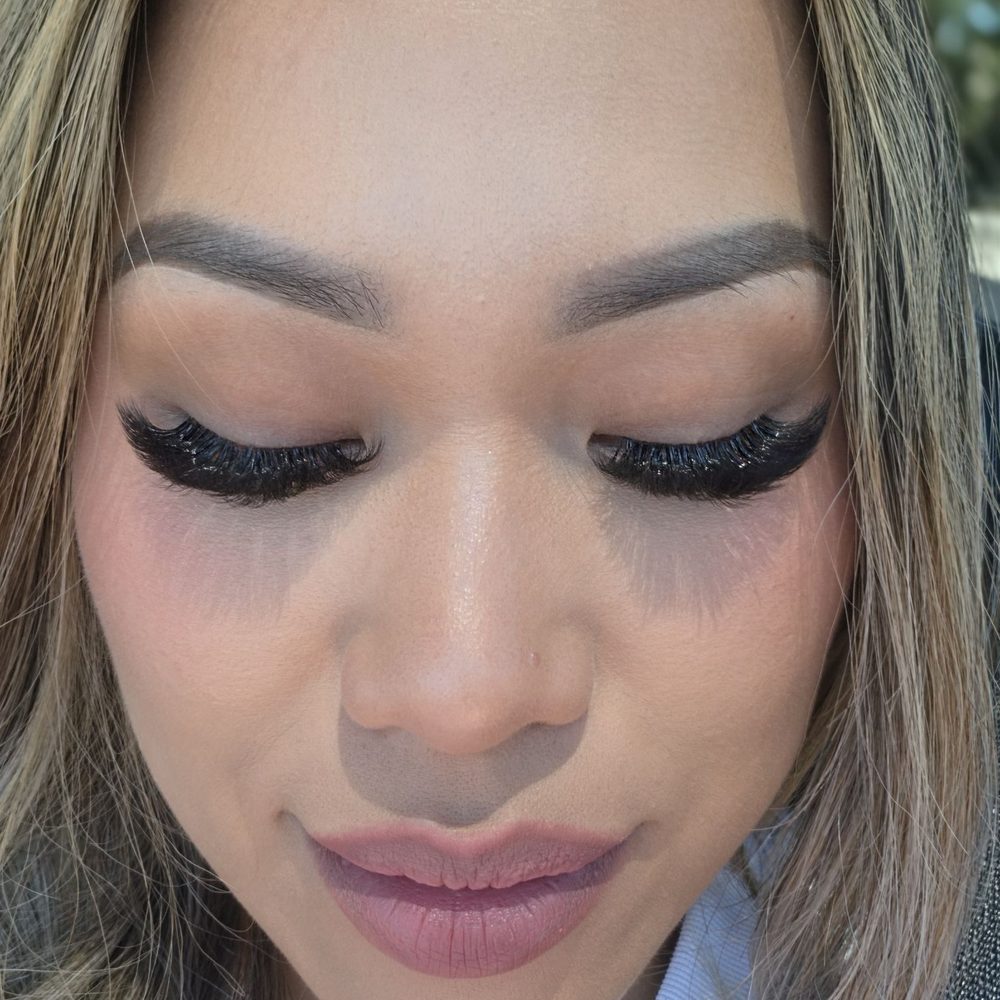 Lashes by Ella