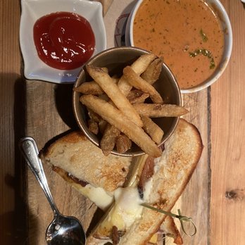 Sur at The Barnyard - Sur's Bacon Grilled Cheese with Today's Soup and Fries Lunch - New American Near Me - Carmel, California Sur at The Barnyard - Sur's Bacon Grilled Cheese with Today's Soup and Fries Lunch - New American Near Me - Carmel, California