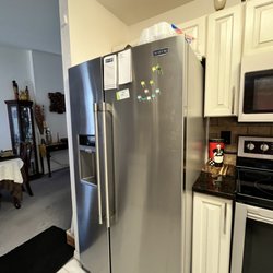 Maytag Customer Service - Refrigerator to show kept clean
