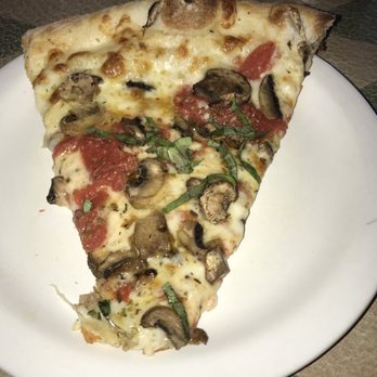 Metro Pizza - Slice of their Modesto Pizza @ Metro Pizza - 1/18/17 - Pizza Near Me - Henderson, Nevada Metro Pizza - Slice of their Modesto Pizza @ Metro Pizza - 1/18/17 - Pizza Near Me - Henderson, Nevada