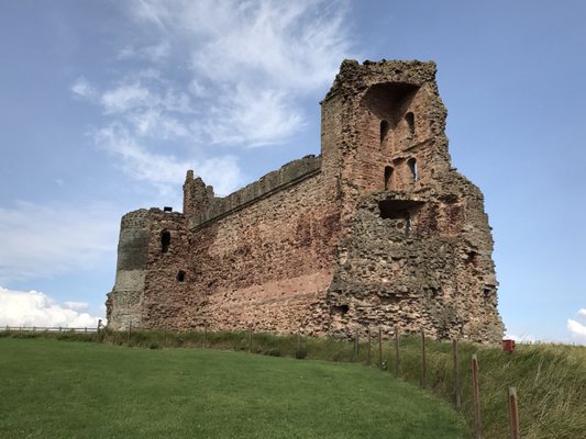Tantallon Castle by null