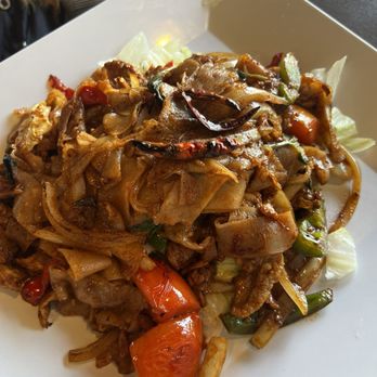 Thai Chaiyo Tustin - Spicy Red Chili and Large Rice Noodles "Pad Kee Mow" - Thai Near Me - Tustin, California Thai Chaiyo Tustin - Spicy Red Chili and Large Rice Noodles "Pad Kee Mow" - Thai Near Me - Tustin, California
