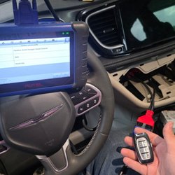 Master Locksmith Services - 2019 chrystler pacifica