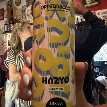 Johnny's Off License - Hazy IPA - Breweries Near Me - Rome, RM Johnny's Off License - Hazy IPA - Breweries Near Me - Rome, RM