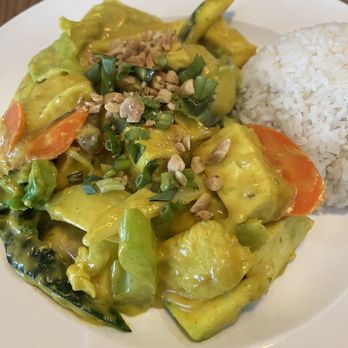 Le-Le M.L.K Restaurant - Vietnamese Near Me - Tacoma, Washington