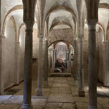 Pinacoteca Ambrosiana - Content! - Landmarks & Historical Buildings Near Me - Milan, Michigan