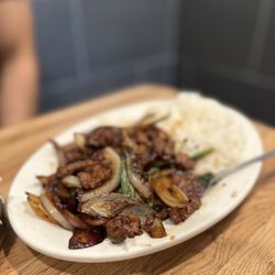 Noriega Cafe - S13. Mongolian Beef Over Rice
