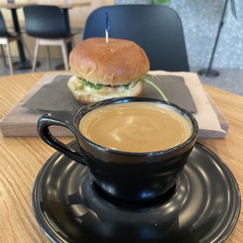 Deville Coffee - Bentall 5 - Quad espresso - Coffee & Tea Near Me - Vancouver, British Columbia