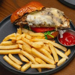 Cynthia - Grilled Chicken Sandwich