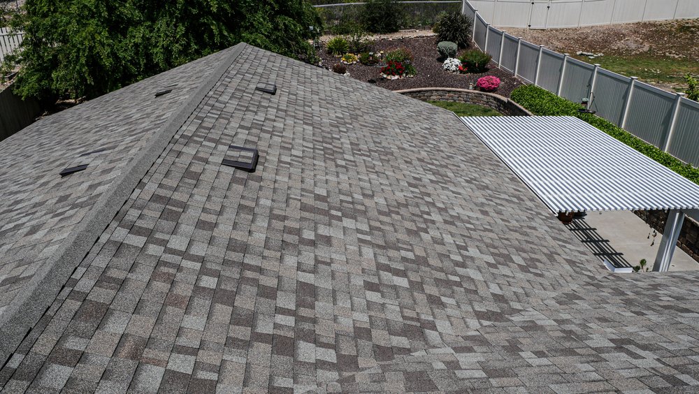 Slide of Finest City Roofing