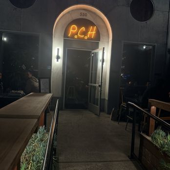 Pacific Cocktail Haven - Entrance - Cocktail Bars Near Me - San Francisco, California Pacific Cocktail Haven - Entrance - Cocktail Bars Near Me - San Francisco, California