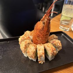 Atlantis Casino Resort Spa - Spicy lobster roll-not my favorite:(