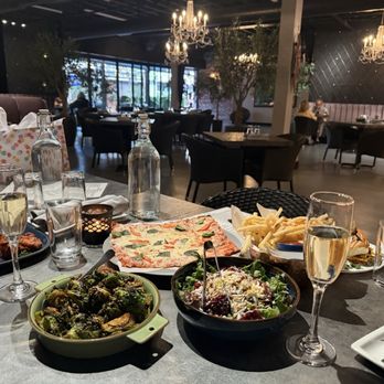 Pialon Restaurant Tapas and Bar - Tapas Bars Near Me - Encino, California
