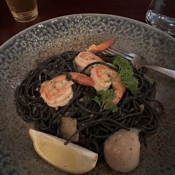 Hakacha Restaurant - Ramen Near Me - Ithaca, New York