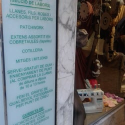Mercería Santa Ana - Descripción de lo qué puedes encontrar en el interior.