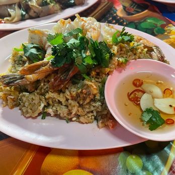 Holy Basil - Shrimp fried rice with grounded up shrimp shells. - Thai Near Me - Los Angeles, California Holy Basil - Shrimp fried rice with grounded up shrimp shells. - Thai Near Me - Los Angeles, California