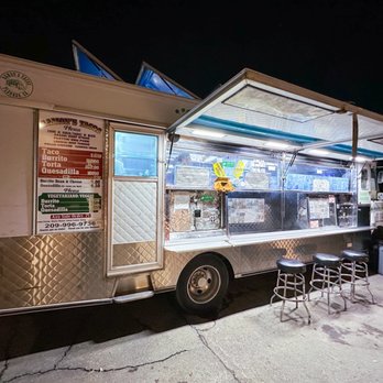 Ramon's Tacos - Truck - Mexican Near Me - Planada, California