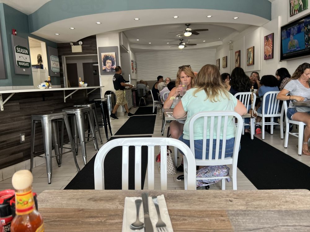 Carangi’s Cafe & Deli