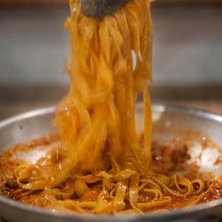 Pizzaiola - Bolognese sauce with fresh pasta.