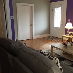 Trellis Counseling - Comfortable waiting area.
