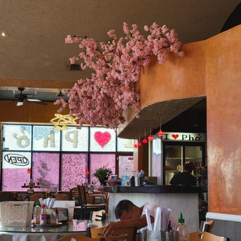 I Luv Pho - Inside - Vietnamese Near Me - Irving, Texas I Luv Pho - Inside - Vietnamese Near Me - Irving, Texas