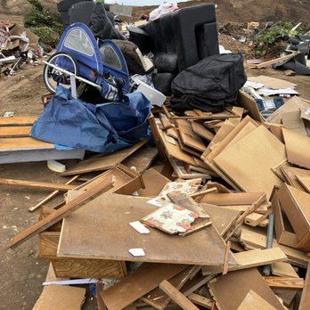 Handy Haulers - Landfill Junk - Junk Removal & Hauling Near Me - San Diego, California Handy Haulers - Landfill Junk - Junk Removal & Hauling Near Me - San Diego, California