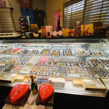 Peaceful Henry's - Chocolates - Tobacco Shops Near Me - Bluffton, South Carolina Peaceful Henry's - Chocolates - Tobacco Shops Near Me - Bluffton, South Carolina