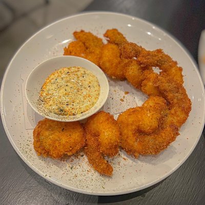 Unco Frank's by null