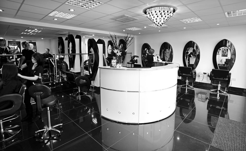 THE SALON Updated September 2024 120 East Reach, Taunton, Somerset