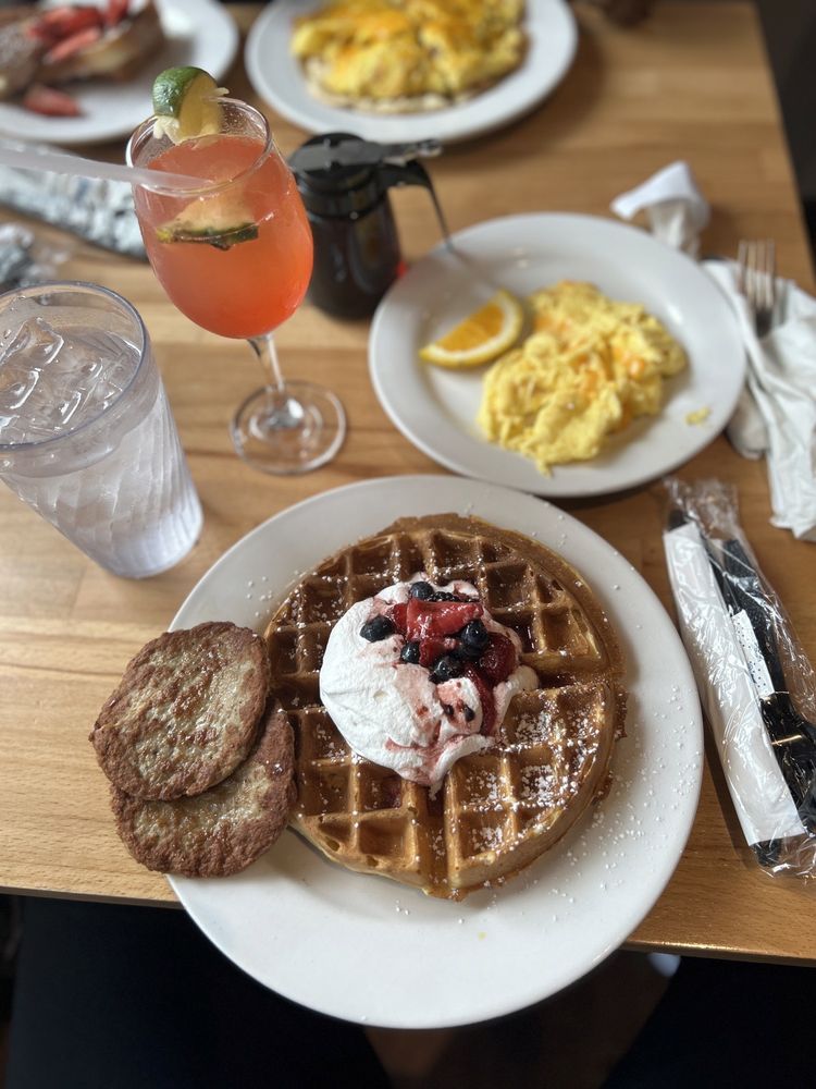 FAMOUS TOASTERY MOORESVILLE Updated September 2024 149 Photos