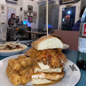 Libelula - Sriracha Maple Chicken Sandwich & Tater Tots - Breakfast & Brunch Near Me - Fresno, California Libelula - Sriracha Maple Chicken Sandwich & Tater Tots - Breakfast & Brunch Near Me - Fresno, California