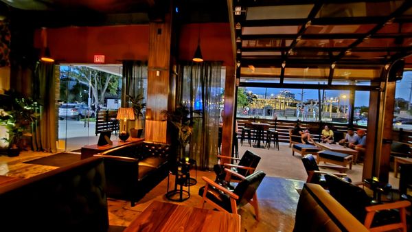 Jethro's Cocktail Lounge by null