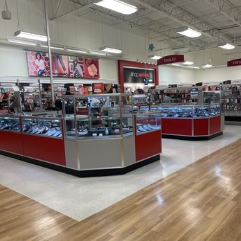 TJ MAXX - Updated December 2025 - 125 Photos & 86 Reviews - 3542