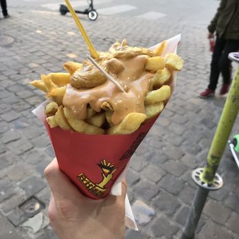 Fritland - Frites - Friterie Near Me - Brussels, BRU Fritland - Frites - Friterie Near Me - Brussels, BRU