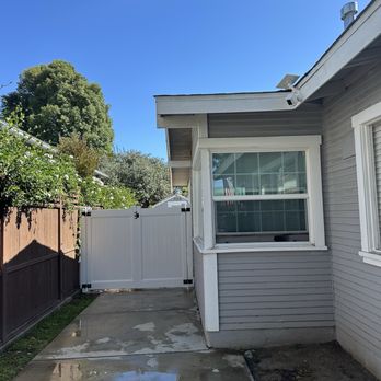 Irvine Fence - Fences & Gates Near Me - Wilmington, California Irvine Fence - Fences & Gates Near Me - Wilmington, California