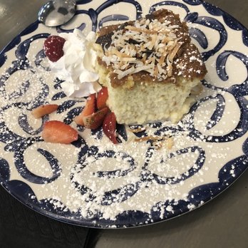 Ambriza - Quatro leches cake for dessert - Mexican Near Me - Cypress, Texas
