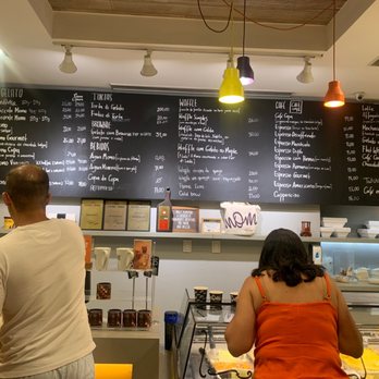 Momo - Ice Cream & Frozen Yogurt Near Me - Rio de Janeiro, RJ Momo - Ice Cream & Frozen Yogurt Near Me - Rio de Janeiro, RJ
