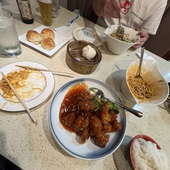 Chuan Lu Garden - Shanxi Cold Noodle with Spicy Sauce General Taos Chicken Steamed Juicy Pork Bun - Chinese Near Me - Orlando, Florida Chuan Lu Garden - Shanxi Cold Noodle with Spicy Sauce General Taos Chicken Steamed Juicy Pork Bun - Chinese Near Me - Orlando, Florida