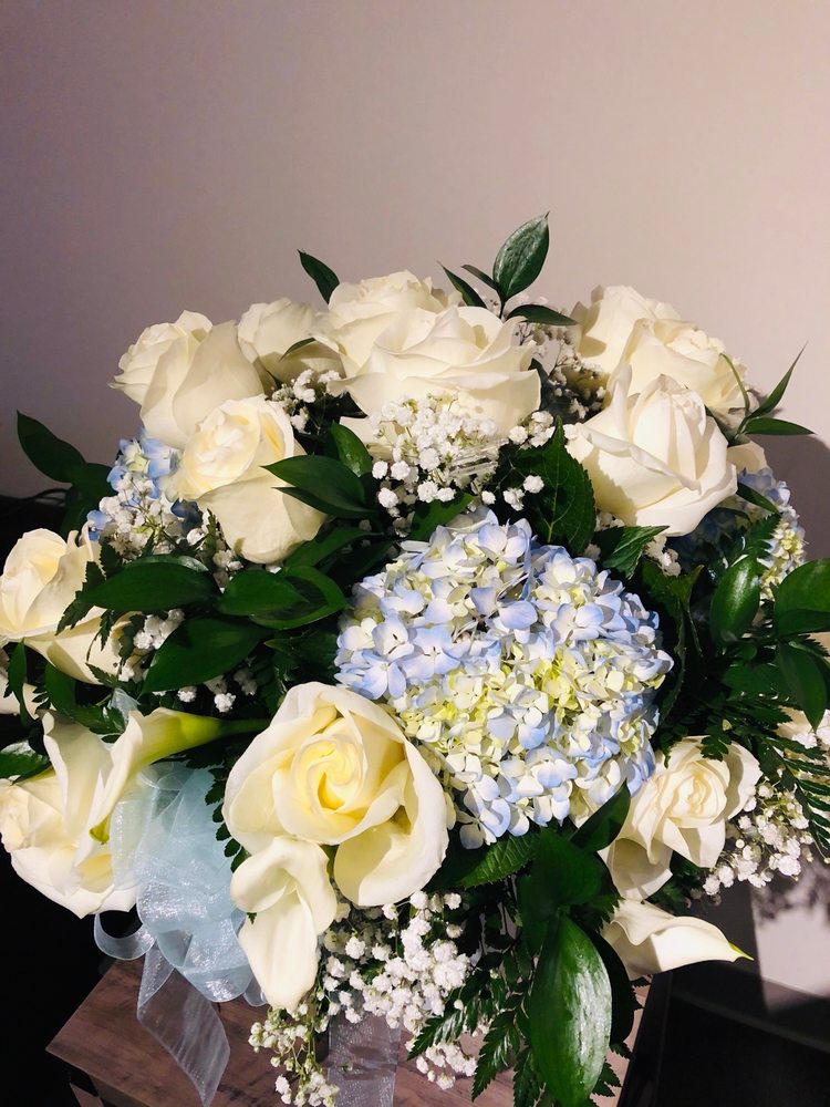 WOOD BROS FLORISTS 76 Photos & 11 Reviews 651 Bridge St, Lowell, MA