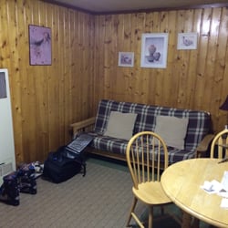 Ute Trail Motel - Front Room - Heater warmed things up nicely