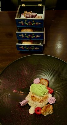 Restaurant R'evolution by null Restaurant R'evolution by null