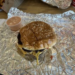 Classic Cheeseburger