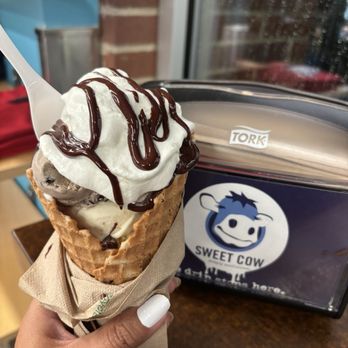 Sweet Cow - Double Scoop - Ice Cream & Frozen Yogurt Near Me - Longmont, Colorado Sweet Cow - Double Scoop - Ice Cream & Frozen Yogurt Near Me - Longmont, Colorado