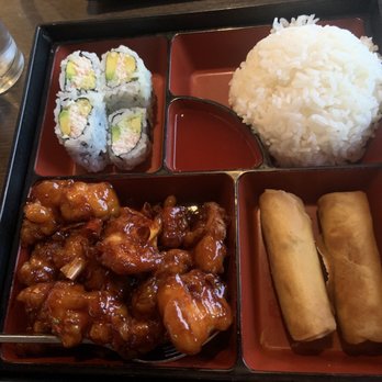 Bella & Yang - Lunch box orange chicken - Chinese Near Me - Yucaipa, California Bella & Yang - Lunch box orange chicken - Chinese Near Me - Yucaipa, California