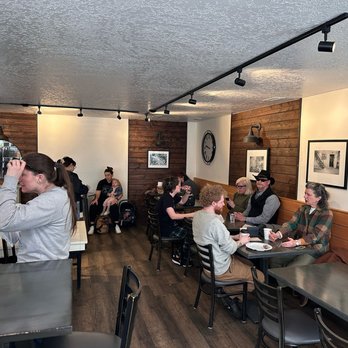 Sunshine Drip - The dining room - Breakfast & Brunch Near Me - Coupeville, Washington Sunshine Drip - The dining room - Breakfast & Brunch Near Me - Coupeville, Washington