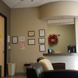 Valley Pain Consultants - West Valley - Check-in desk.