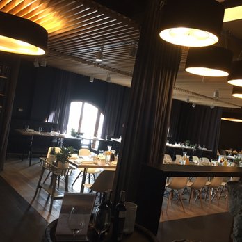 511 Hotel - Restauracja - Hotels Near Me - Podzamcze, SL