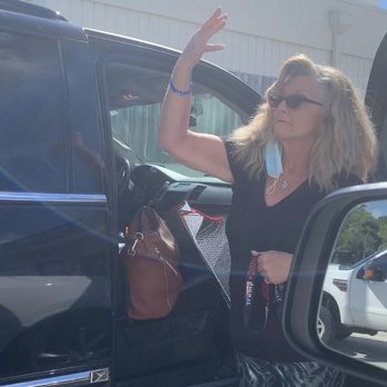 Chuck's Guns & Ammo - Here she's waving this employee down ...he proceeds to back up behind my vehicle. - Guns & Ammo Near Me - Jupiter, Florida Chuck's Guns & Ammo - Here she's waving this employee down ...he proceeds to back up behind my vehicle. - Guns & Ammo Near Me - Jupiter, Florida
