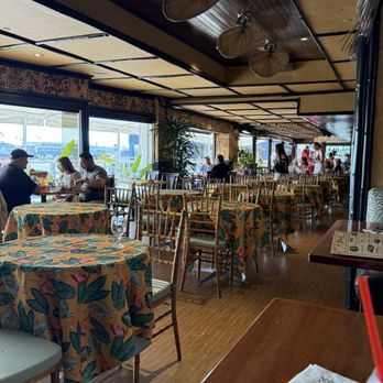 Billy's at the Beach - Seafood Near Me - Newport Beach, California Billy's at the Beach - Seafood Near Me - Newport Beach, California